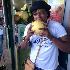 Meet your Posher, Ieschia